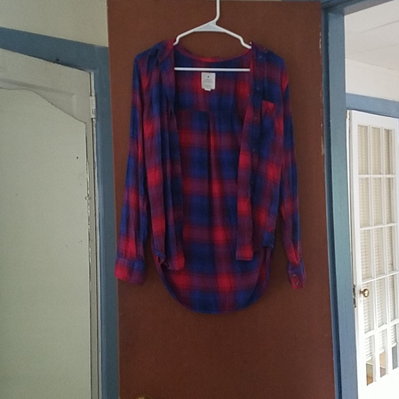American Eagle Outfitters Tops - American Eagle Vintage Boyfriend Flannel